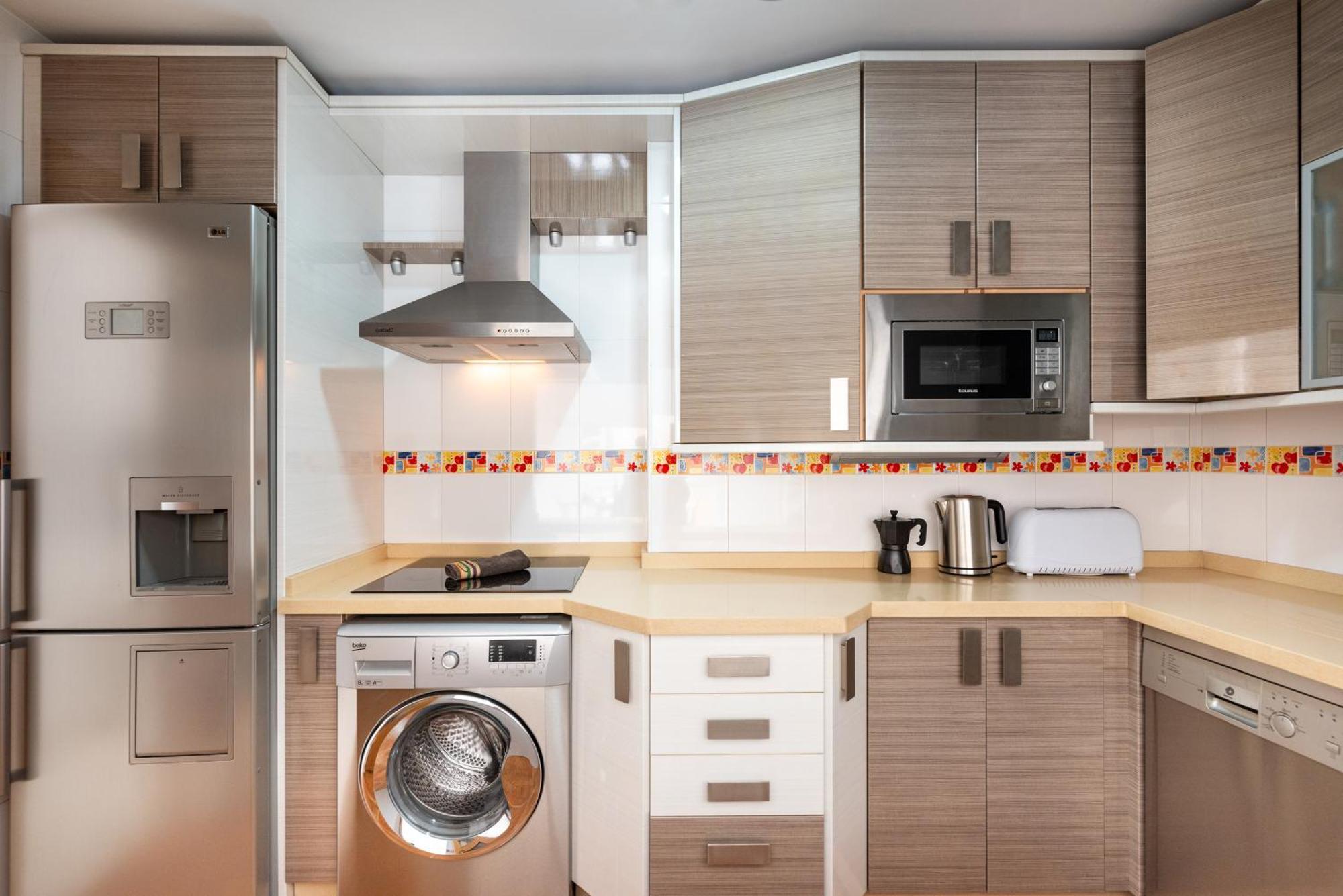 Wintowinrentals Quiet Apartment, Good Location, Free Parking Malaga Exterior photo